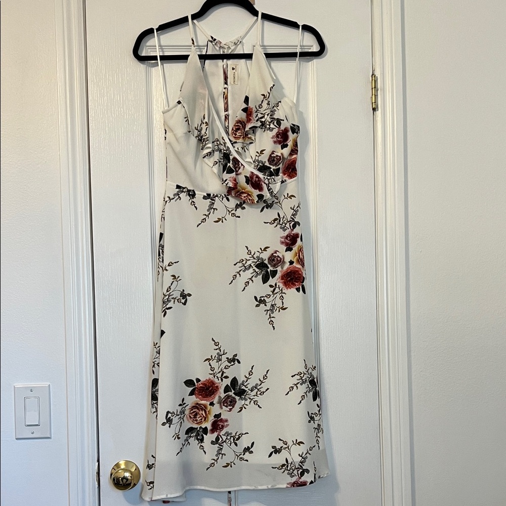 Promesa Dress with Floral Pattern - Cream and Burgundy
